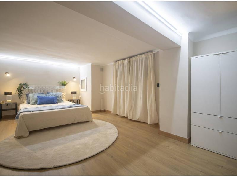 Foto 6bbabc3d-944c-484c-a430-072ab8f2c698. Piso inmueble en venta en el carmel08032 en La Font d´en Fargues Barcelona