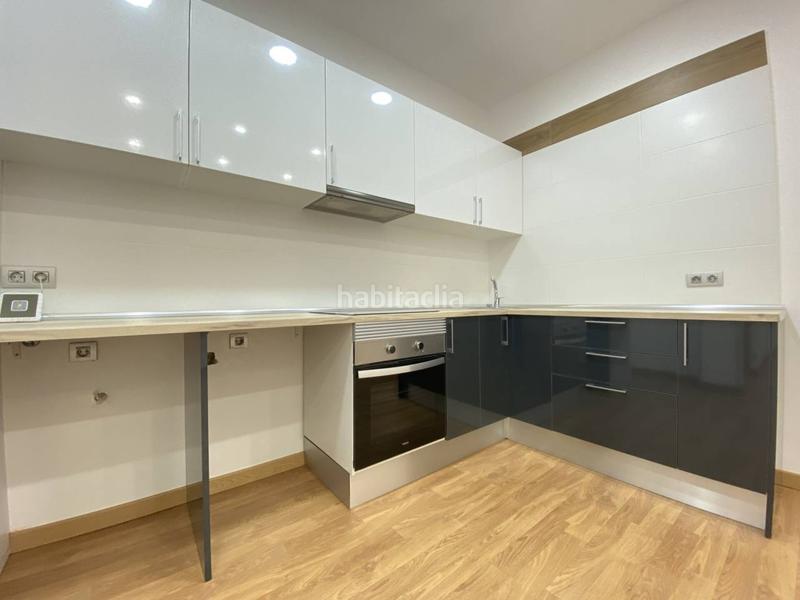 Foto 13a5cb38-fe7d-45e3-a121-797f9be06740. Estudi a aragó 43 a La Nova Esquerra de l´Eixample Barcelona