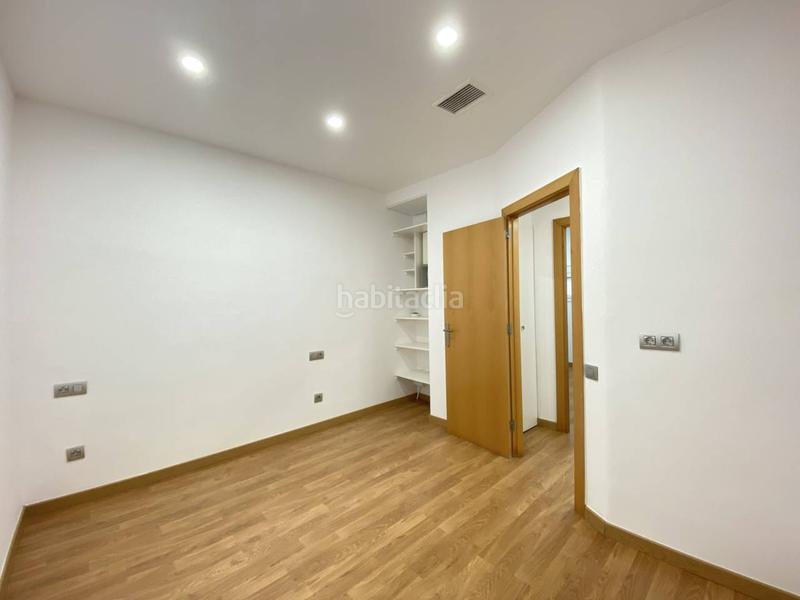 Foto 14126409-3f43-4146-a632-a1c1b3ede6f1. Estudi a aragó 43 a La Nova Esquerra de l´Eixample Barcelona