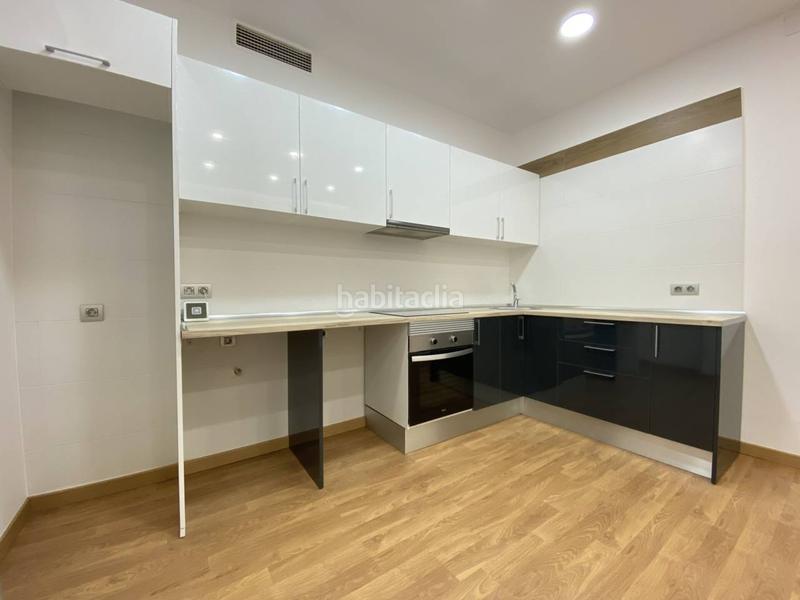 Foto 14ebdec8-ea52-4576-9af9-e1cc0fba4de2. Estudi a aragó 43 a La Nova Esquerra de l´Eixample Barcelona