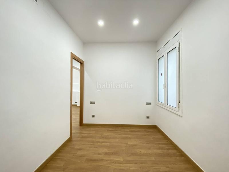 Foto f11d26da-2b46-4054-a483-0f60e56bcd44. Estudi a aragó 43 a La Nova Esquerra de l´Eixample Barcelona