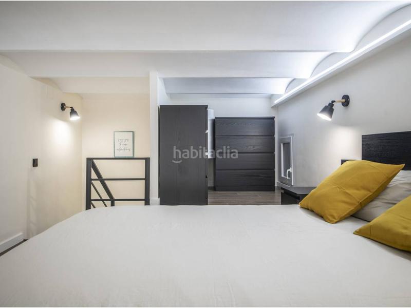 Foto 7cadae54-d9f4-4872-a0b4-dabc566c6f1f. Estudi a Porta Barcelona