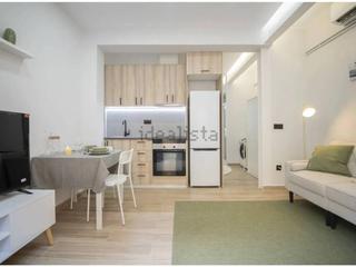 Studio  Déu i mata 142. Estudio en venta en les corts08029