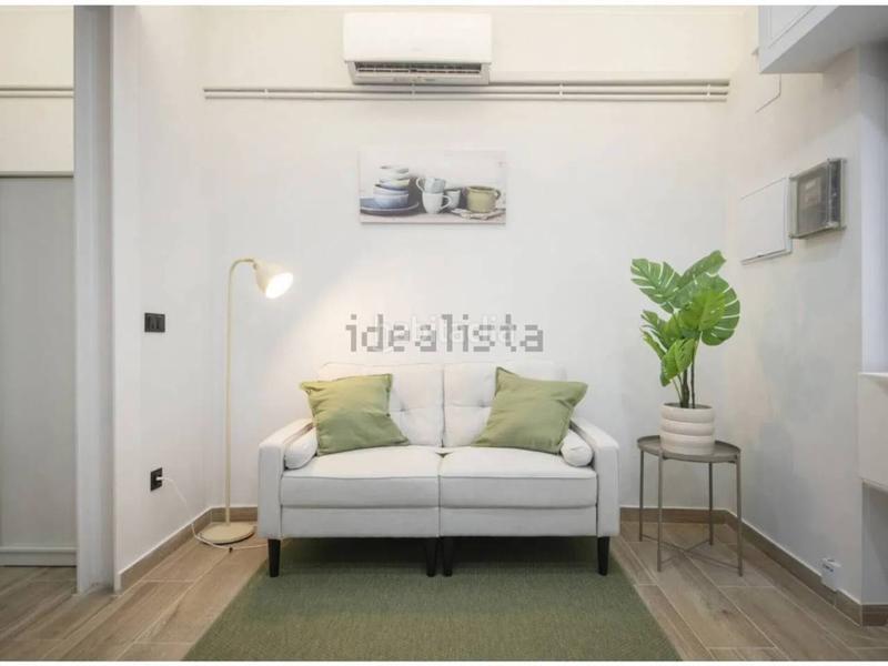 Foto 4bdcdf73-ecaf-4fa2-aed7-a183c3f7a21e. Estudi a Barri de les Corts Barcelona