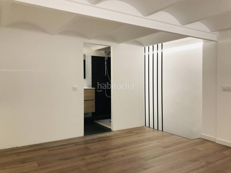 Foto d824cf22-7c74-4017-8295-24c03d2934b2. Studio in Vilapicina - Torre Llobeta Barcelona