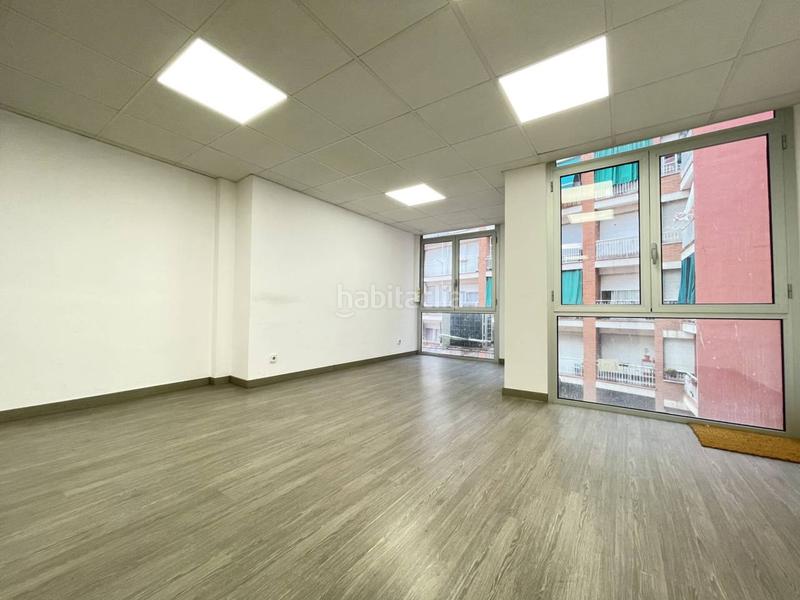 Foto d8d26119-3853-4c9c-9094-5b176c762aba. Miete büro mit heizung in La Nova Esquerra de l´Eixample Barcelona