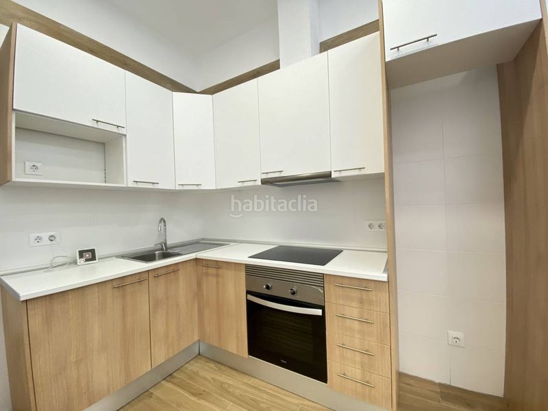 Foto cbf9eb18-a846-4b11-b929-ccf075e98aa6. Dúplex a Putget - Farró Barcelona