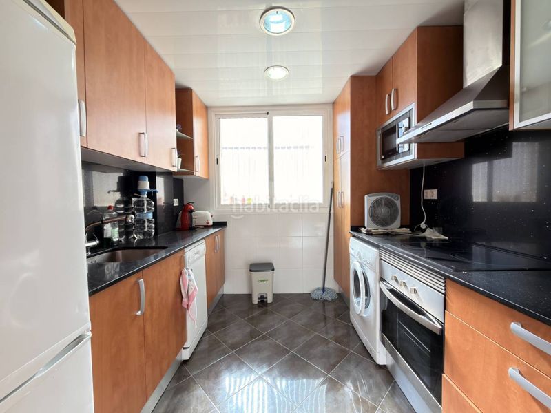 Foto a400014b-1f53-43b7-940c-076871b8d5a6. Pis amb calefacció aparcament a el castell de Cubelles Cubelles