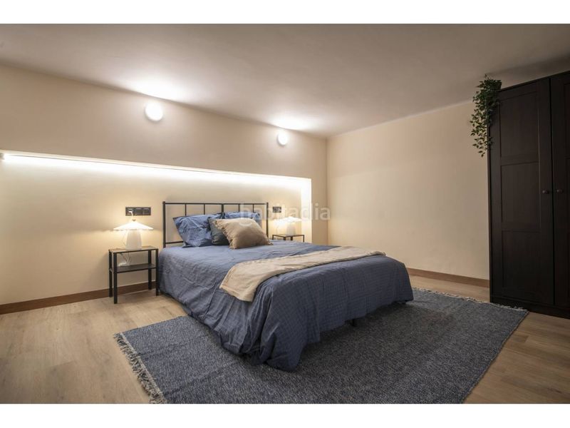 Foto 34589b56-baf4-4569-82f6-5cc30483f486. Dúplex amb calefacció a Carmel Barcelona