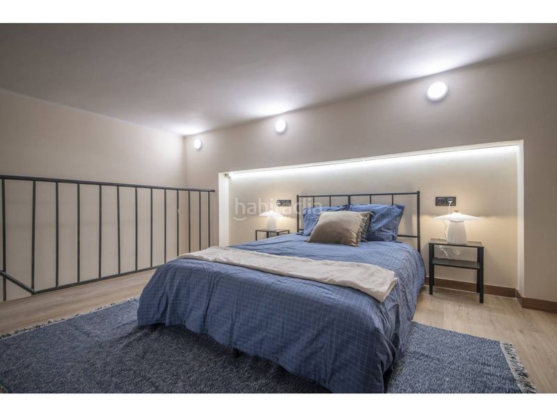 Foto dd3e912b-6ebd-4400-95e3-e70fc5b888b1. Dúplex amb calefacció a Carmel Barcelona