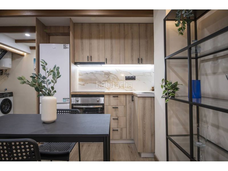 Foto 7c509e4b-f97f-4ea0-9f31-d7104f32a574. Dúplex amb calefacció a Horta Barcelona