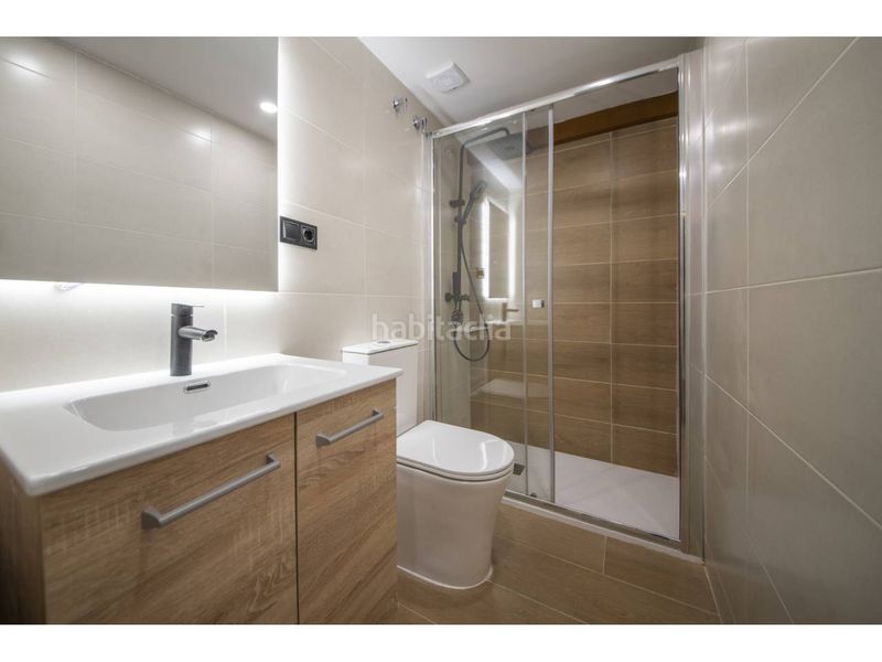 Foto cd7f708d-1d5f-4651-8aff-30a90e0a2c23. Dúplex amb calefacció a Horta Barcelona