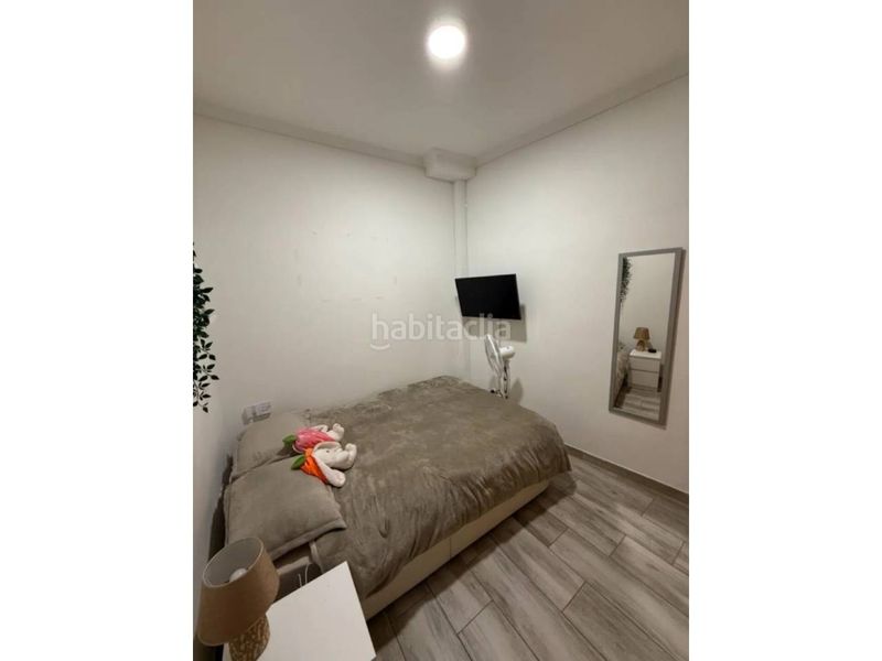 Foto 7dc2d23d-f2d3-4432-b629-8d1e7e3d1843. Estudi a El Pedró Cornellà de Llobregat