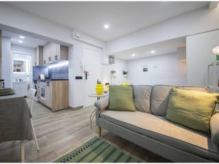 Rent Flat  Calle genova. Piso en alquiler