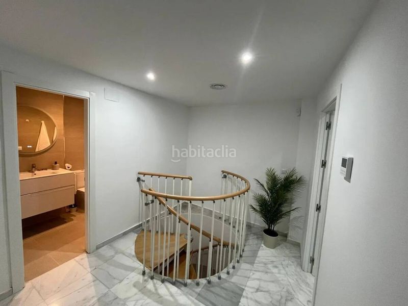 Foto 0bf9f9d2-ef64-42ab-a70f-fa59699f4a29. Dúplex espectacular dúplex en venta!! en Putget - Farró Barcelona