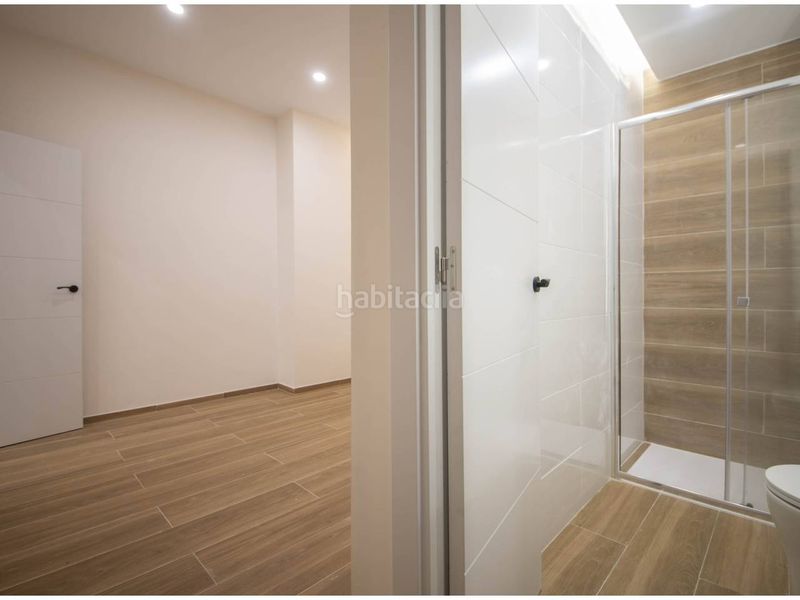 Foto cca685b2-601a-484c-b45a-a2459bdf6fa0. Estudi a Porta Barcelona