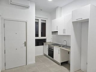 Studio  Calle batet. Estudio en venta en el carmel08032