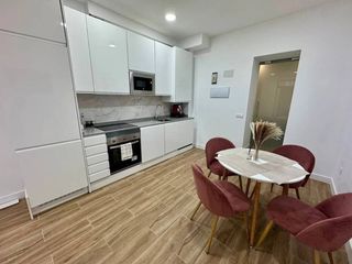 Estudi a Calle verge de les neus 18. Estudio en venta en sant feliu de llobregat08980