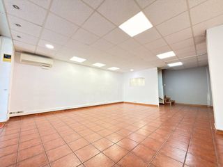Local Comercial a Calle Mare de Déu de Port