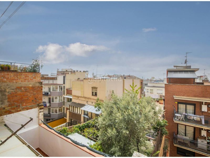 Foto 0b87d2dd-8c29-4b13-bd7b-2d332e05066d. Pis a calle tenerife 19 a Can Baró Barcelona