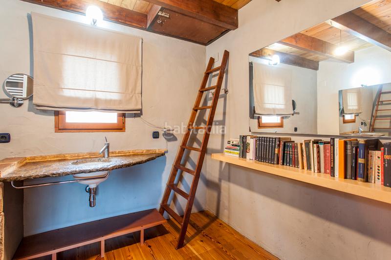 Foto 904f6dc7-d570-40c0-a25b-a9558a868fed. Xalet amb xemeneia aparcament piscina a San Miguel-El Paraiso Náquera