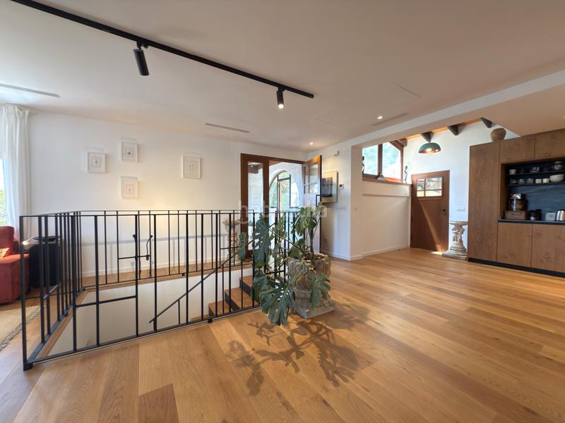 Foto f6e15899-d8be-4d99-bde8-7cd1a534d102. Chalet mit kamin heizung parking pool in Casco Urbano Náquera