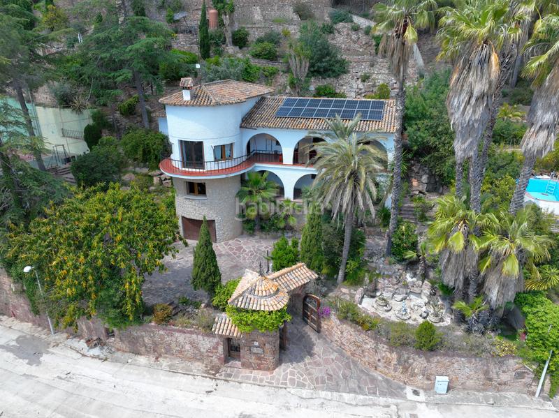 Foto 0df8a8b0-3e6a-4b45-8829-69163dcfe403. Chalet with fireplace heating parking pool in Casco Urbano Náquera