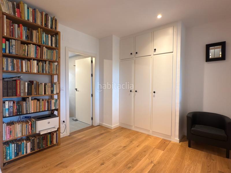 Foto 8192e283-094c-490e-8a1e-fd67ae42ec73. Chalet with fireplace heating parking pool in Casco Urbano Náquera