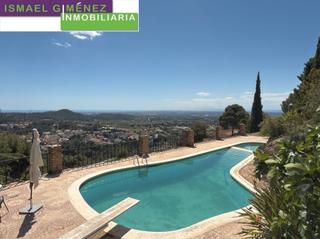 Chalet à Casco Urbano