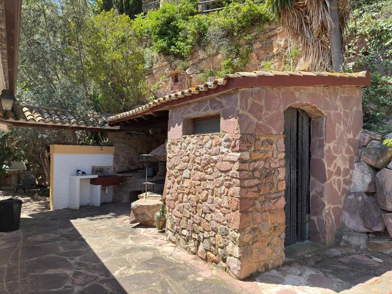 Foto 47f23171-50d8-418e-a9e6-520c6fe320bf. Chalet avec cheminée chauffage parking piscine dans Náquera