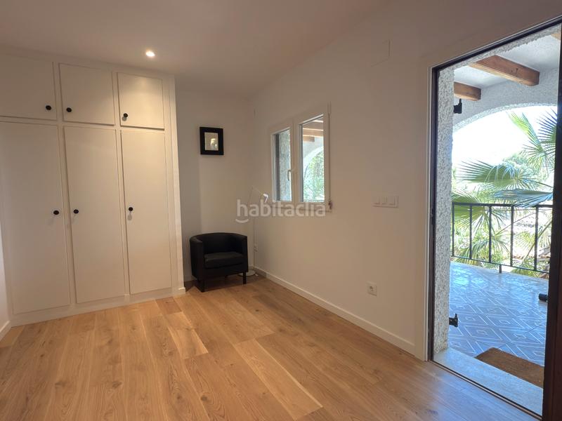 Foto 6ecd0535-b3cb-41e7-aaf2-73dcd83b7f27. Chalet avec cheminée chauffage parking piscine dans Náquera