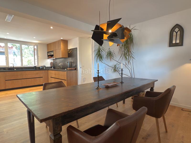 Foto 242d64d5-b524-42f3-9d4a-c2261c8bbb9d. Xalet amb xemeneia calefacció aparcament piscina a Náquera