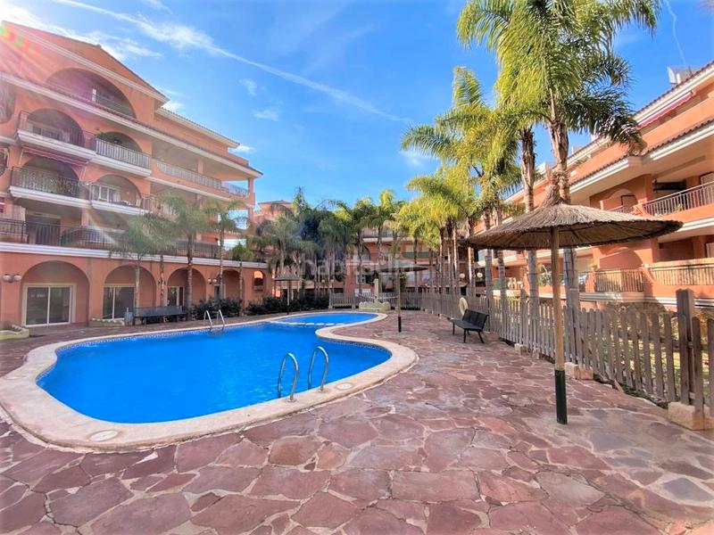 Foto c716cedf-86fa-47c7-ae3b-fc5204d97522. Pis amb piscina a Casco Urbano Náquera