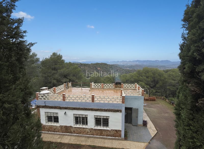 Foto cf5abf30-de27-4fe0-be29-3c15b6c5cfe9. Chalet en Estivella