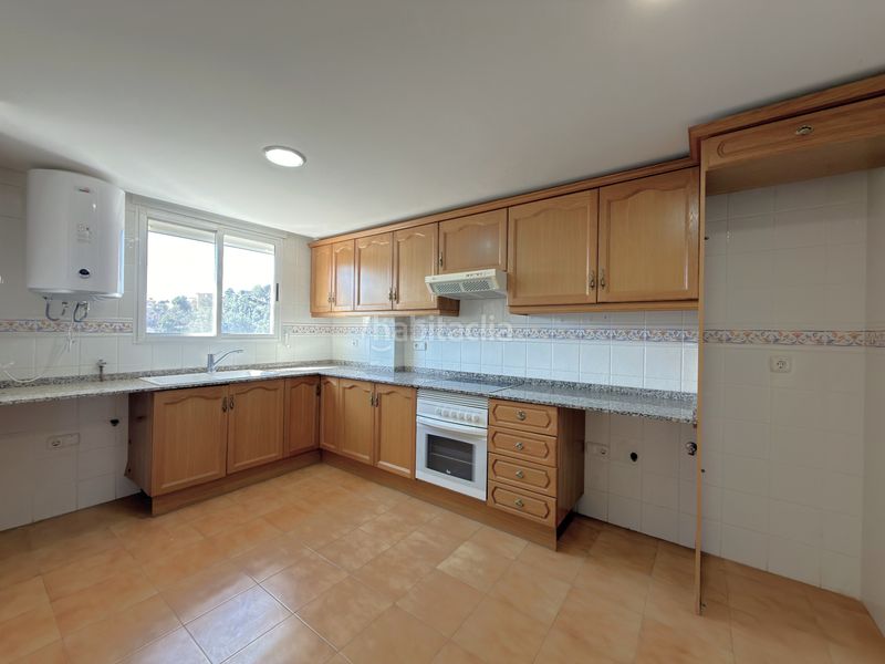 Foto 40d4f426-04c6-4e47-a428-70ae0f8ab1cf. Àtic amb aparcament a Casco Urbano Náquera