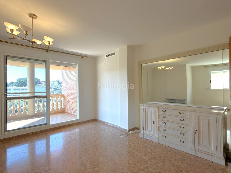 Foto bf1616ff-154c-406c-9d8c-40b115b024d7. Àtic amb aparcament a Casco Urbano Náquera