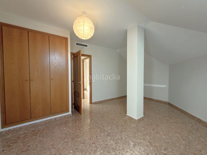 Foto ef3b16fb-de8d-47da-b0d7-f88de4754269. Àtic amb aparcament a Casco Urbano Náquera