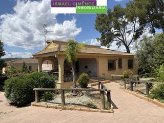 Chalet en San Miguel-El Paraiso