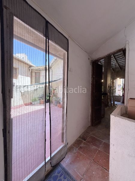 Foto c477acd9-c51a-4f45-ab72-a72c46cf3ac4. Casa amb xemeneia a Casco Urbano Náquera