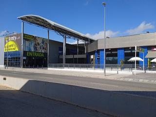 Lloguer Local Comercial a Grau - Quintanes. Establecimiento con mucho futuro