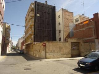 Residential Plot in Zona Hospital. Oportunidad !!
