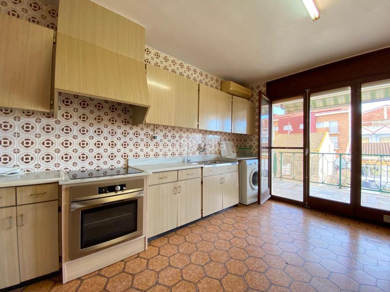 Foto 30a96165-ab36-4508-a2fe-2f02d7a6d738. Chalet casa con jardin en Deltebre