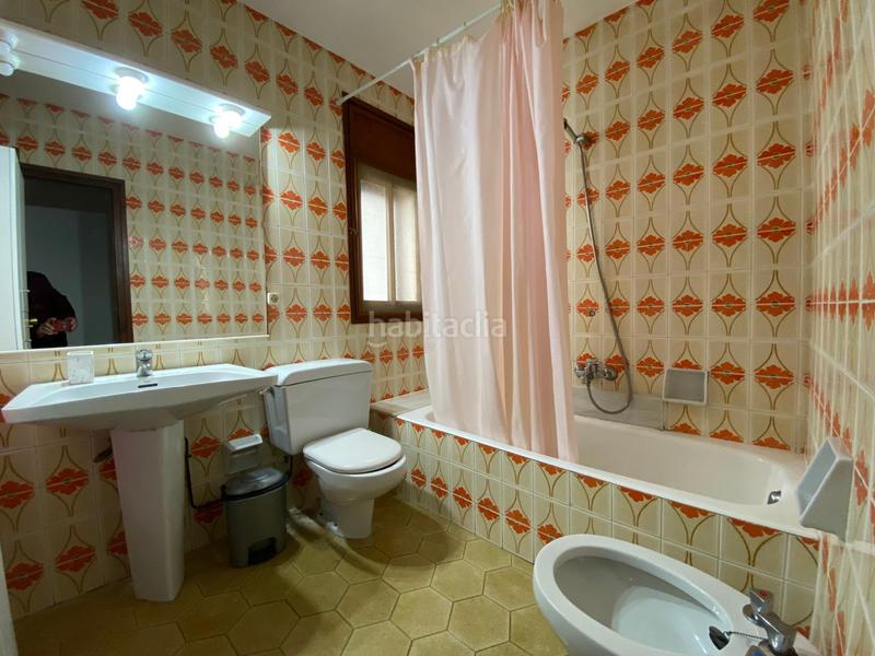 Foto b95b2ed0-d8d3-405c-8065-cd0e87717b2f. Chalet casa con jardin en Deltebre
