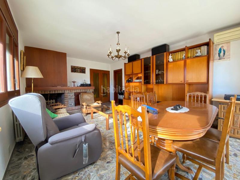 Foto bffc0223-eb7b-468e-82ad-f3b68f6fb7cb. Chalet casa con jardin en Deltebre