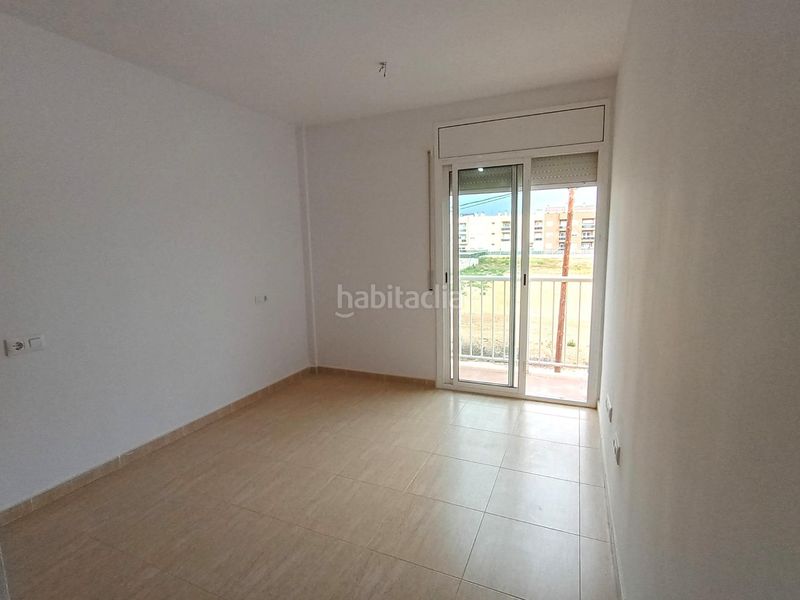 Foto 0b0a7fa9-564e-4918-b714-3940cf6f71e7. Pis a Deltebre
