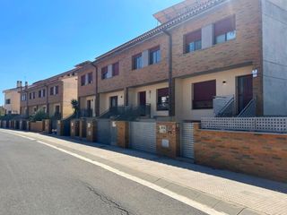 Haus in Grau - Quintanes. Descubre una casa donde el espacio lo cambia todo