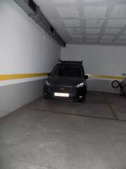 Parking coche  Carrer de la mare de du de lorda. Plaza de parquing amplia