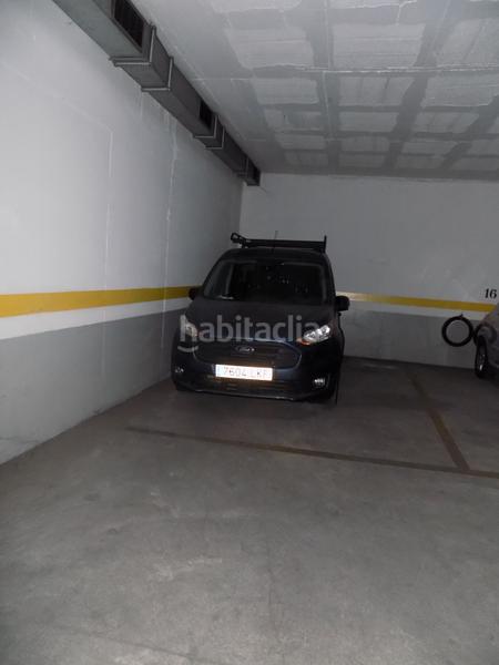 Foto abbacad2-93b4-4a25-85e3-a1ffe5b0aeeb. Parking coche plaza de parquing amplia en Llefià Badalona