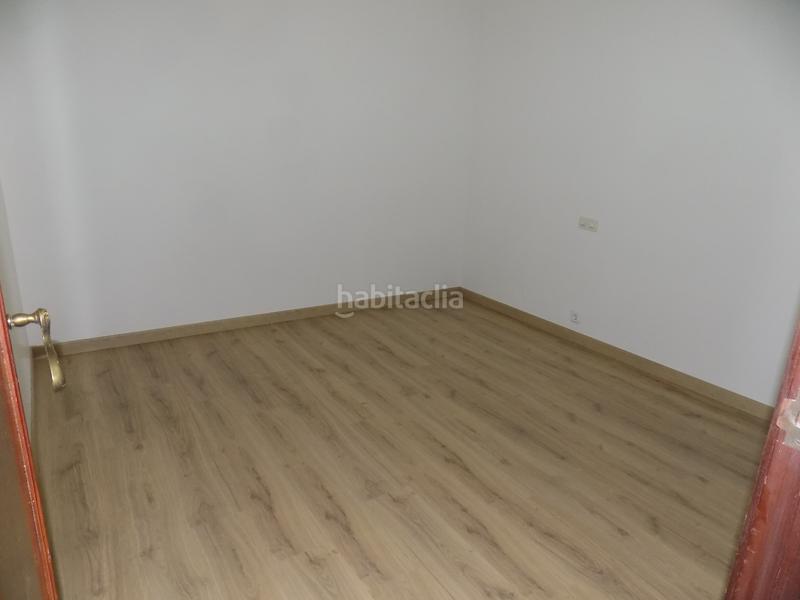 Foto 09519d5c-3584-4f70-ae08-1f14ea3b857c. Rent flat with heating in Centre Badalona