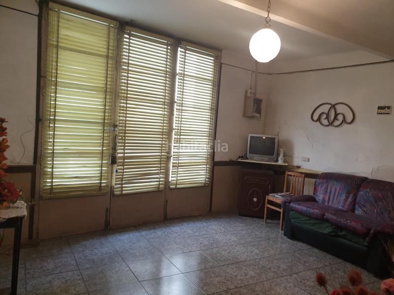 Foto 1dd04520-b62f-4dce-aad1-8b6cc3e1c8c7. Casa in Nucli Urbà Esparreguera